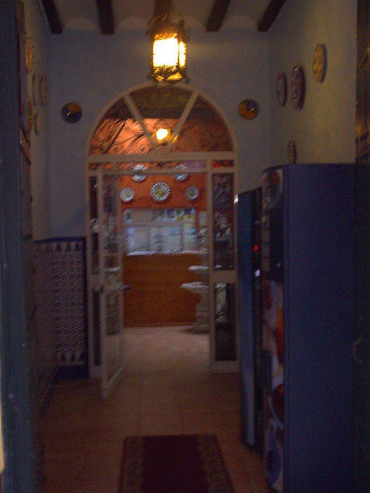 Hostal Lis Sevilla Exterior foto