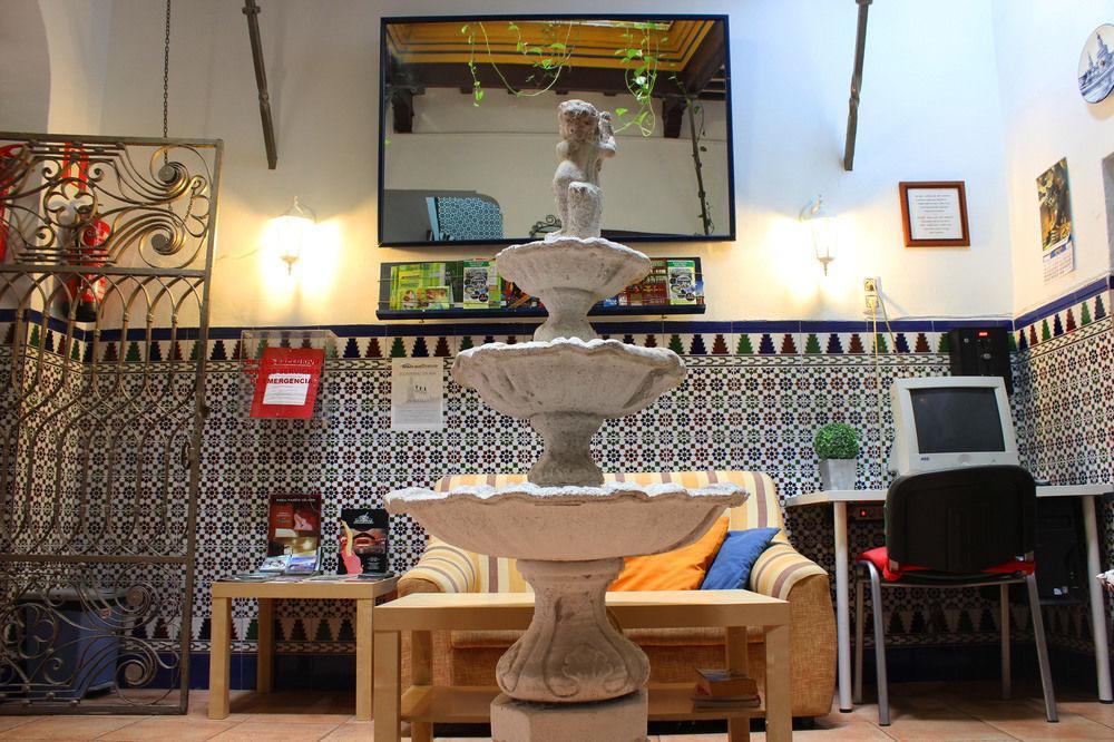Hostal Lis Sevilla Exterior foto