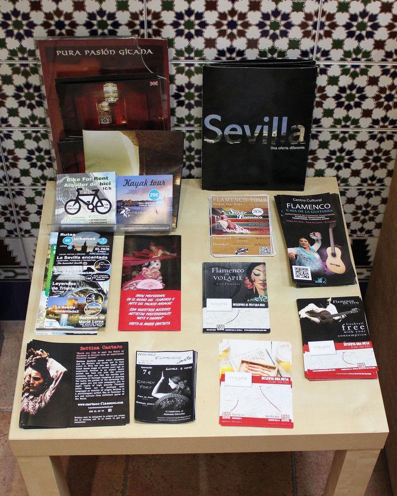 Hostal Lis Sevilla Exterior foto