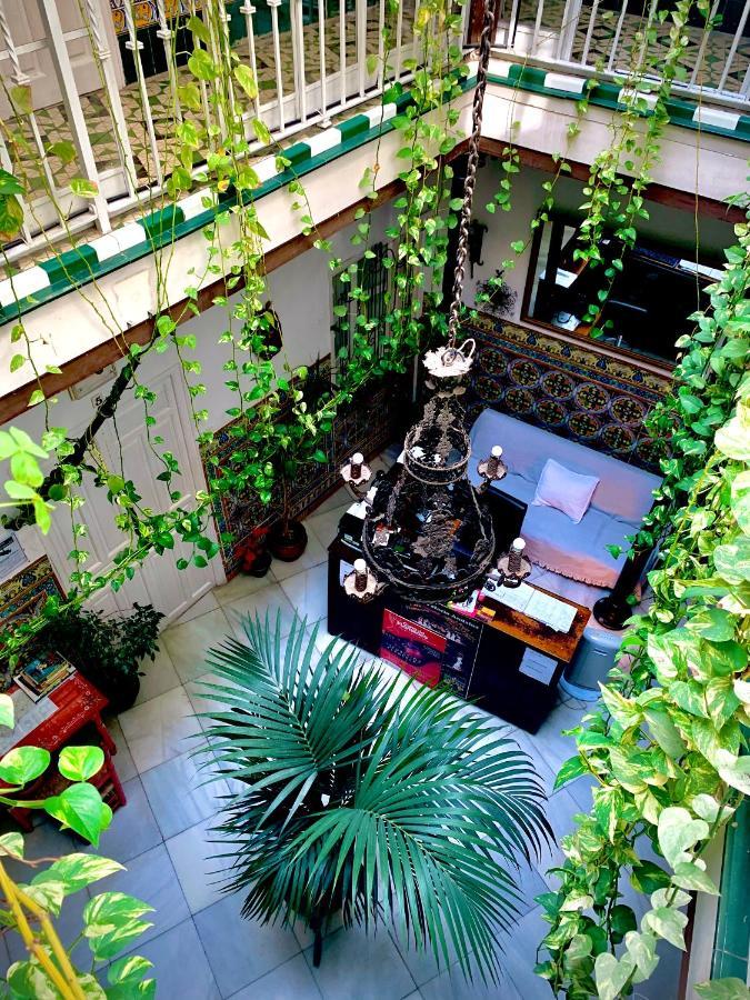 Hostal Lis Sevilla Exterior foto