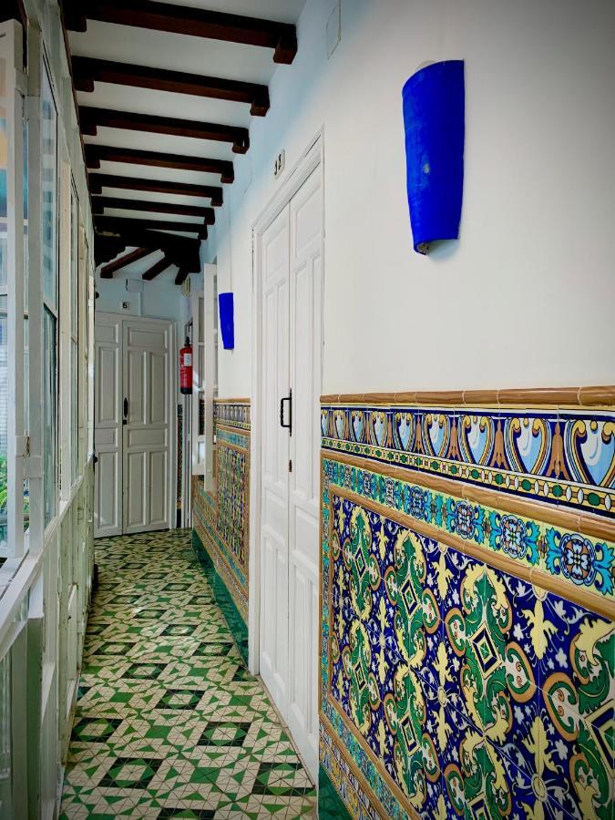 Hostal Lis Sevilla Exterior foto
