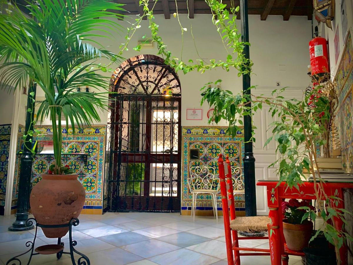 Hostal Lis Sevilla Exterior foto