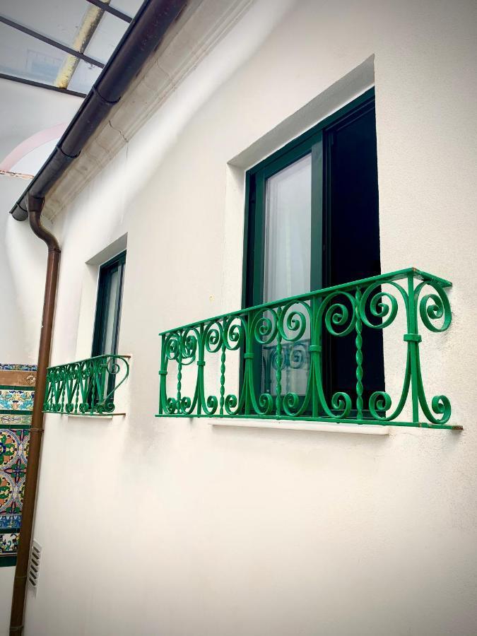 Hostal Lis Sevilla Exterior foto